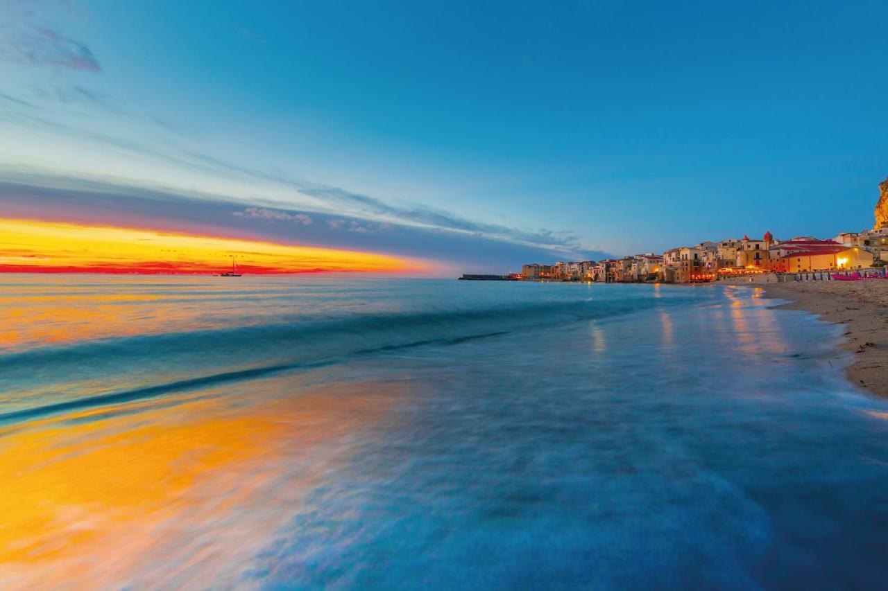 Le suite del corso Cefalù Esterno foto