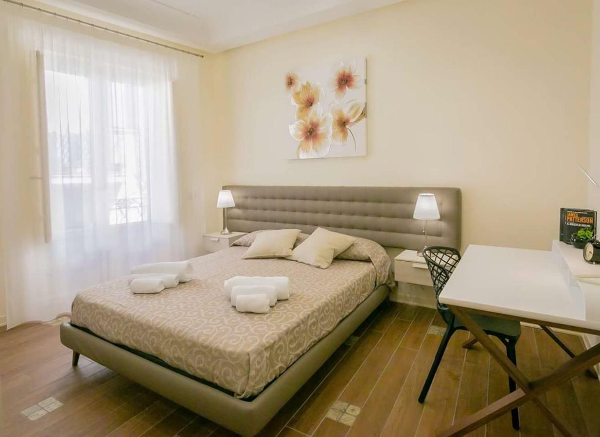 Le suite del corso Cefalù Esterno foto