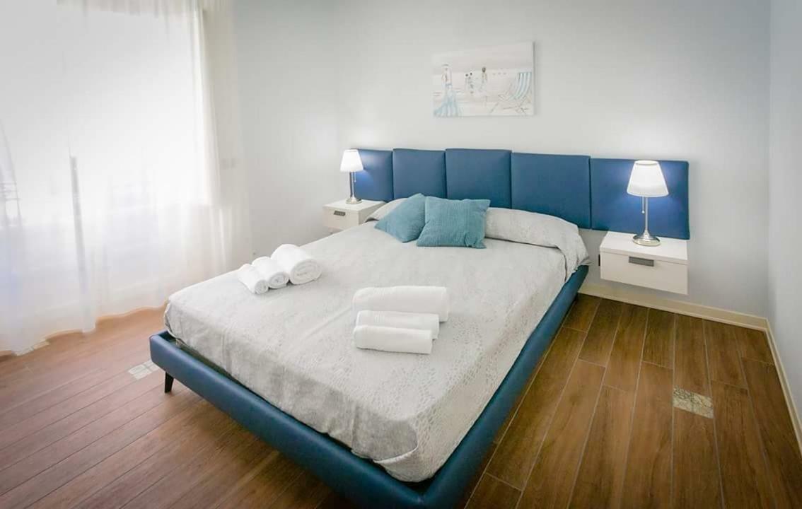 Le suite del corso Cefalù Esterno foto